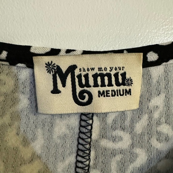 Show Me Your Mumu Long Sleeve Crewneck Swing Dress Size Medium - Picture 4 of 5